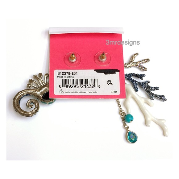 NWT Betsey Johnson 💋GLITTER REEF Gold Tone Crystals Mismatched Drop Earring - Picture 6 of 6